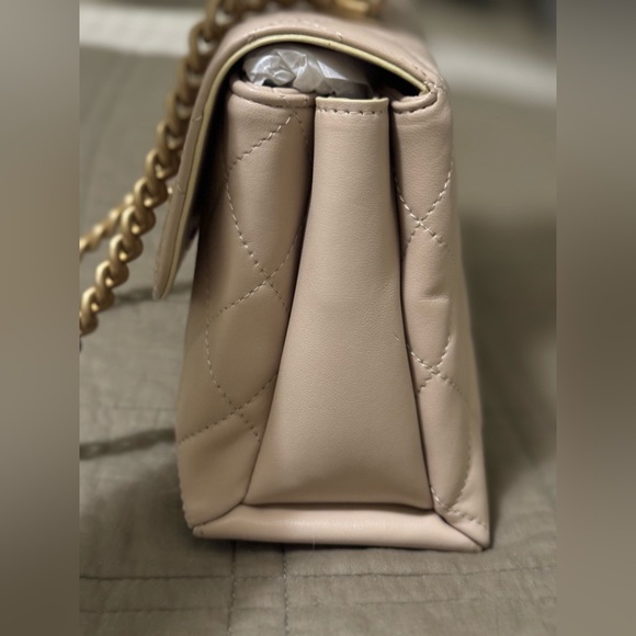 2019 Small Chanel Trendy Bag - Picture 4 of 11